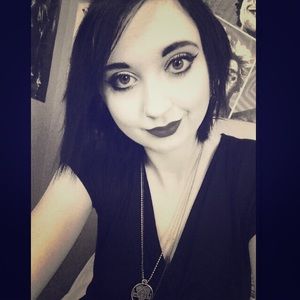 Meet your Posher, Faith